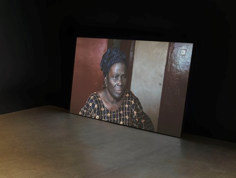 <p>Rui Vilela, Anticolonial Quotations, 2020, HD Video, Farbe, Ton, 55:40 Minuten, Ausstellungsansicht&nbsp;These Are the Only Times You Have Known, Neuer Berliner Kunstverein, 2020, Foto: © Neuer Berliner Kunstverein /&nbsp;Jens Ziehe<br> &nbsp;</p>