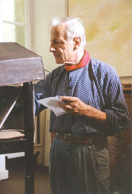 Horst Egon Kalinowski in seiner Werkstatt, 1993, Foto: Nachlassstiftung Prof. Horst Egon Kalinowski